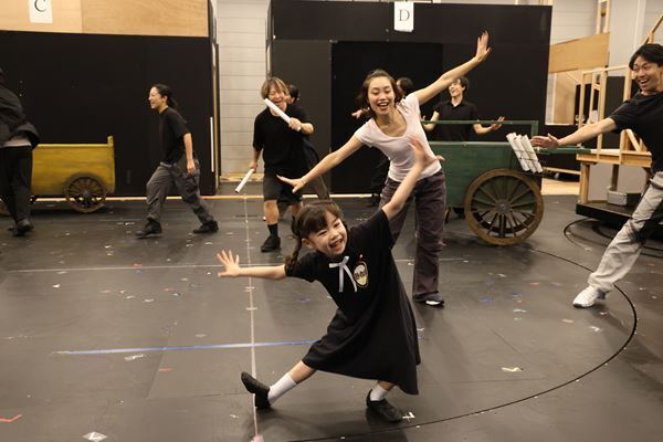 4人のアーニャが奮闘！ ミュージカル『SPY×FAMILY』公開稽古＆ミニ会見レポート