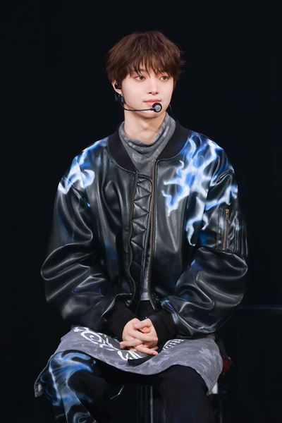 &TEAM、3rdシングル「Go in Blind (月狼)」発売記念ショーケース　一糸乱れない完璧なパフォーマンスを披露【オフィシャルレポート】