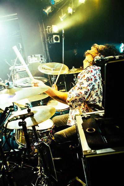 w.o.d.『I SEE LOVE Tour』 会場のボルテージは最高潮に！The BONEZをゲストに迎えた対バン編FINALをレポート