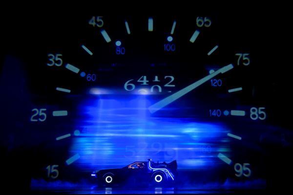 【公開舞台稽古レポート】最初から最後までワクワクが止まらない！　劇団四季『バック・トゥ・ザ・フューチャー』まもなく