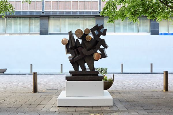 「丸の内ストリートギャラリー」に3年ぶりに新作が登場　中村萌、山本桂輔、佐藤正和重孝、イワタルリが参加