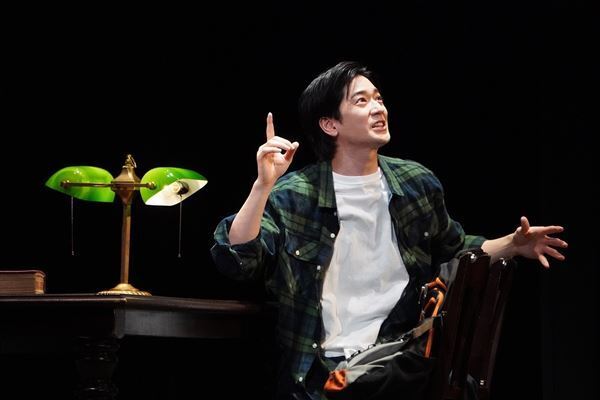 中島裕翔、『みんな鳥になって』で舞台初共演の岡本健一に感謝「ひとりの役者として見てくださる」