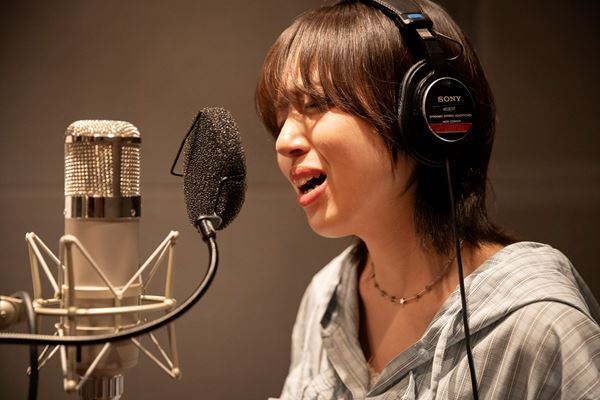 十明、スピッツの名曲から誕生した映画『楓』劇中歌カバーアーティストに決定　フィーチャレット映像＆スペシャルコメントも公開
