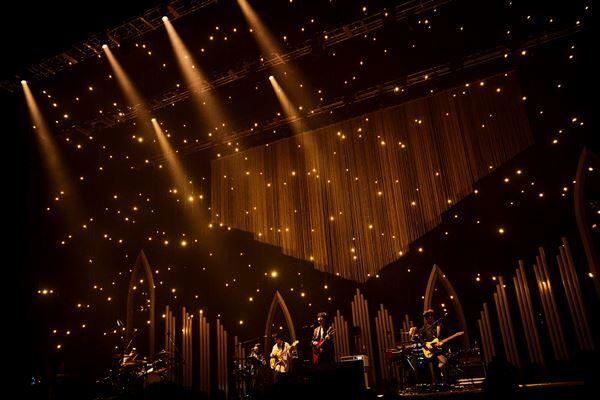 indigo la End、『15th Anniversary Live Special series#1「夜凪」』　15年の歴史を振り返るようなメモリアルな1日【オフィシャルレポート】