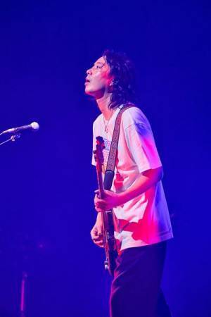 TRICERATOPS 熱狂と興奮と感動が渦巻いた、無期活動休止ファイナル公演レポート「オレらのファンになってくれて、全員に感謝。また会いましょう！」