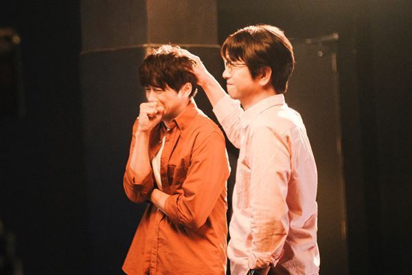 森崎ウィン×向井康二『（LOVE SONG）』ふたりの切ない表情を収めた場面写真公開