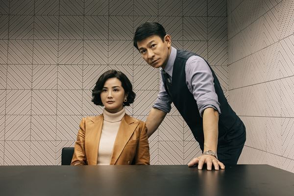 トニー・レオン×アンディ・ラウ、夢の競演再び『ゴールドフィンガー 巨大金融詐欺事件』予告編＆場面写真＆ポスタービジュアル公開