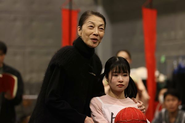 『平家物語 ー胡蝶の被斬ー』稽古場レポート到着　舞台上に「見たことのない景色」が広がる