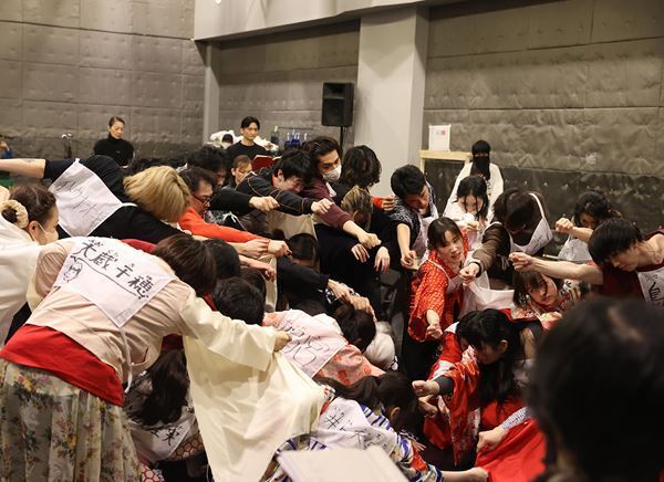 『平家物語 ー胡蝶の被斬ー』稽古場レポート到着　舞台上に「見たことのない景色」が広がる