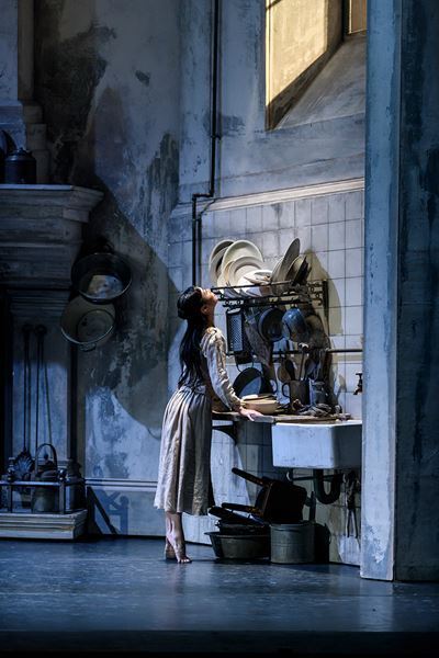 英国バーミンガム・ロイヤル・バレエ団、7年ぶり来日　平田桃子が語るビントリー版『シンデレラ』の魅力