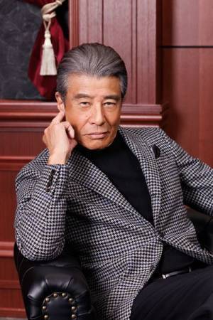 舘ひろし初の冠番組『舘ひろし シネマラウンジ』がスタート！「刑事ドラマでパクらせてもらった」という映画とは？