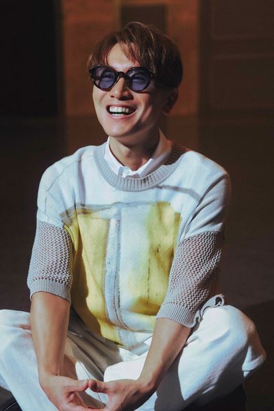 唐十郎初期の名作戯曲を関西弁で。安田章大にしかできない世界が広がる。