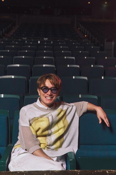 唐十郎初期の名作戯曲を関西弁で。安田章大にしかできない世界が広がる。