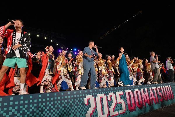 THE FRANK VOX、名古屋で開催『ワッショイジャパン』出演し、どまつり客1万人を席巻　剛力彩芽もゲスト出演