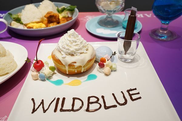 WILD BLUEのテーマカフェが東京・大阪・名古屋にて開催！ カフェの魅力をメンバーが解説「STARRYをはじめ多くの人に寄り添っていただけたら」【独占インタビューあり】