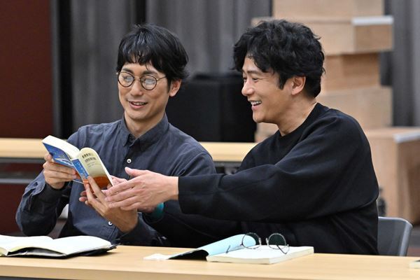 稲垣吾郎、平岡祐太ら『ハリー・ポッターと呪いの子』4年目新キャストの稽古が開始　初読み合わせ＆ワークショップレポート到着