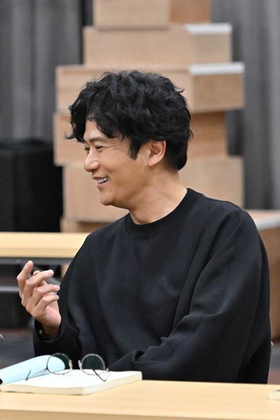 稲垣吾郎、平岡祐太ら『ハリー・ポッターと呪いの子』4年目新キャストの稽古が開始　初読み合わせ＆ワークショップレポート到着