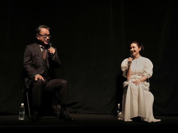 『PARCO デジタル・アーカイブ・シアター 2025』本日よりスタート　東京サンシャインボーイズ『蒙古が襲来』三谷幸喜×吉田羊のアフタートーク写真とコメントが到着