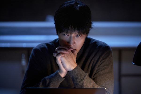 カン・ドンウォン主演『プロット 殺人設計者』依頼人との接触シーンを捉えた本編映像公開