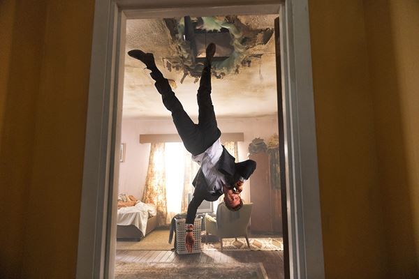 観ているこっちが痛い『Mr.ノボカイン』 凶器満載の家でトラップを食らいまくる本編映像公開