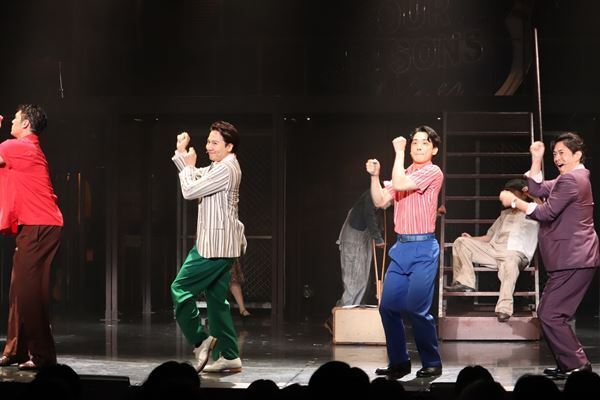 “奇跡のミュージカル”『ジャージー・ボーイズ』新たな仕掛けで再び観客を魅了　Team BLACK＆Team YELLOWゲネプロレポート