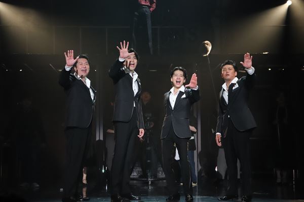 “奇跡のミュージカル”『ジャージー・ボーイズ』新たな仕掛けで再び観客を魅了　Team BLACK＆Team YELLOWゲネプロレポート