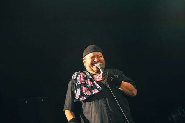 THE ORAL CIGARETTES、SPYAIR、THE&が出演！ MC Boo主催『Boo Night Tour 2025-26』開幕【オフィシャルレポート】