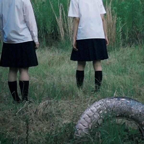 揺れるは幽霊、新曲「echoes of fading girl」をデジタルリリース