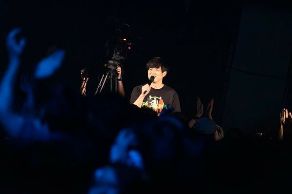 グランジ・遠山大輔によるZAZEN BOYS×Perfume『70号室の住人LIVE!!!! 〜チョコレイトポテトサラダ〜』「ポテトサラダ」はダンスミュージックなの……か?