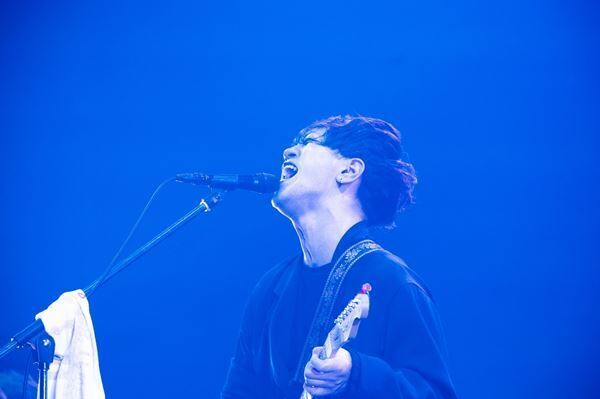 ラックライフ『Digital EP「願い」release TOUR 2025「願ったり叶ったり」〈FINAL&17th 生誕祭〉』ライブレポート　心燃やしたツアー最終日、渋公での幸せな夜