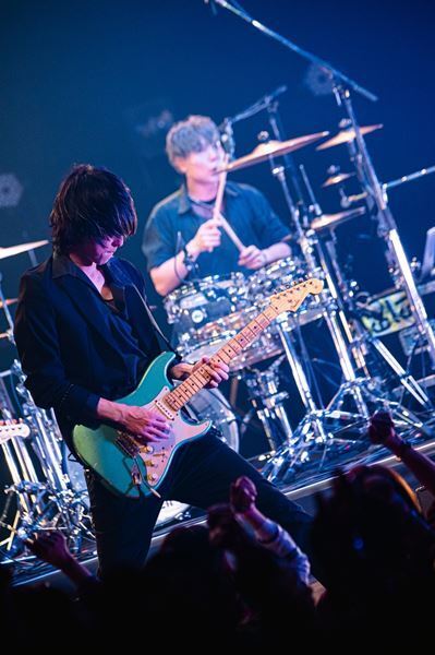 ラックライフ『Digital EP「願い」release TOUR 2025「願ったり叶ったり」〈FINAL&17th 生誕祭〉』ライブレポート　心燃やしたツアー最終日、渋公での幸せな夜