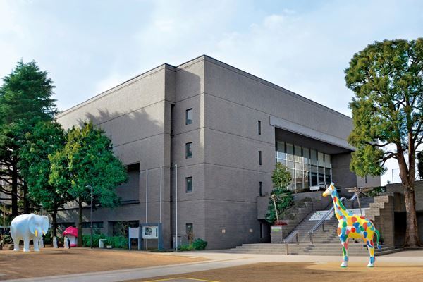 練馬区立美術館40年の軌跡を約20点の収蔵品や資料、トークイベントで振り返る『トーク・トーク 40 年のコレクションと展覧会』3月7日より