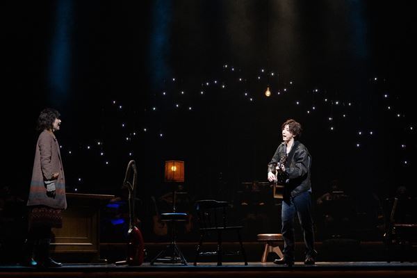 星のような光に包まれて――京本大我主演ミュージカル『Once』日本初演、日生劇場で上演中