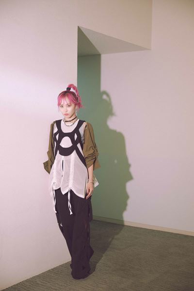 レベルアップし続けるLiSAの新しい挑戦「グループの中で歌う心強さを感じました」【インタビュー後編】