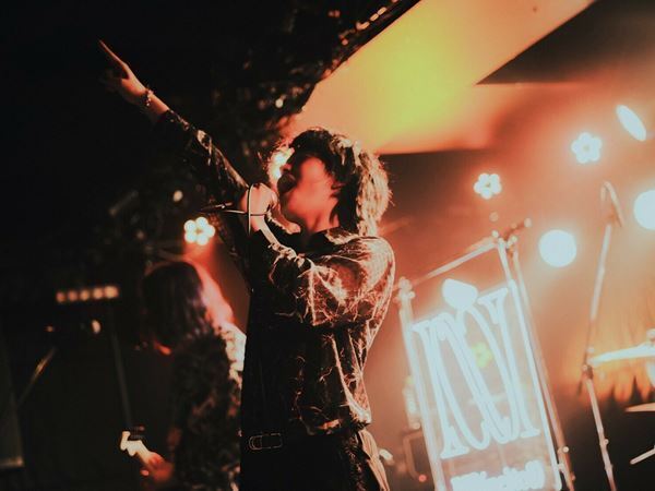 『Grasshopper vol.35』謎多き3組が新代田FEVERに集結！　N8(neito§)、帰りの会、終活クラブが魅せた熱狂と感情のクロスオーバーをレポート