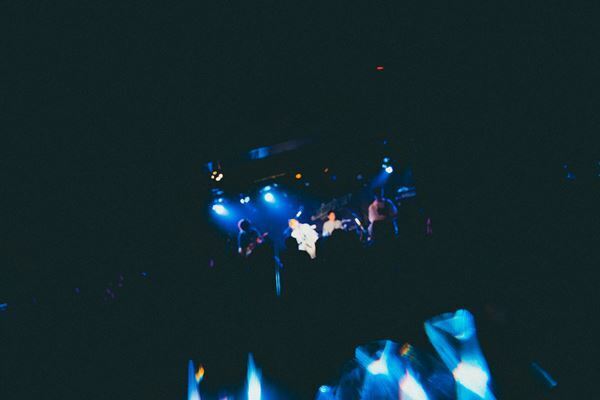 『Grasshopper vol.35』謎多き3組が新代田FEVERに集結！　N8(neito§)、帰りの会、終活クラブが魅せた熱狂と感情のクロスオーバーをレポート