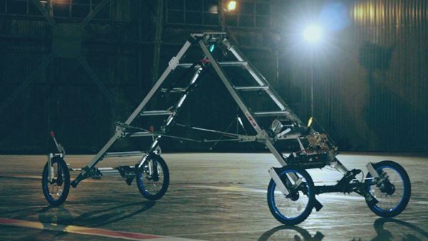 NHK『魔改造の夜』初の大型イベント今夏開催！　初の公式BOOK＆数量限定の入場券セットも発売