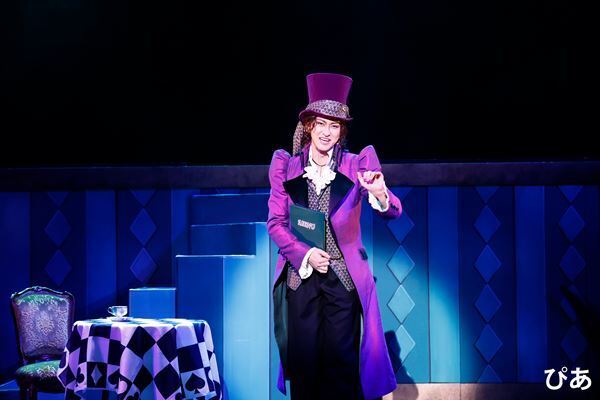 相葉裕樹「不思議な世界を一緒に楽しみましょう！」 ハジケ・る ポップコーン一座『テイ・る オブ ナイトメア』舞台写真＆コメント到着