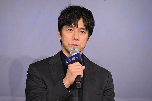 西島秀俊＆市川染五郎の“父子”が見どころをアピール！　ドラマ『人間標本』制作発表会見で意気込みを語る