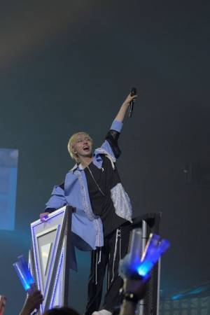 原因は自分にある。が初のアリーナ公演で見せた観測者との絆「これからも手を取り合って、一緒に歩んでいけたら」ぴあアリーナMM「AREANA LIVE 2023 因果律の逆転」ライブレポート