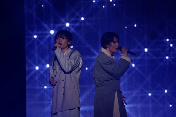 原因は自分にある。が初のアリーナ公演で見せた観測者との絆「これからも手を取り合って、一緒に歩んでいけたら」ぴあアリーナMM「AREANA LIVE 2023 因果律の逆転」ライブレポート