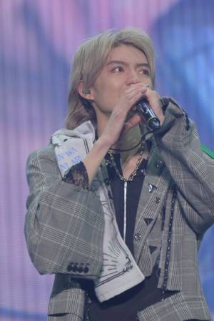 原因は自分にある。が初のアリーナ公演で見せた観測者との絆「これからも手を取り合って、一緒に歩んでいけたら」ぴあアリーナMM「AREANA LIVE 2023 因果律の逆転」ライブレポート