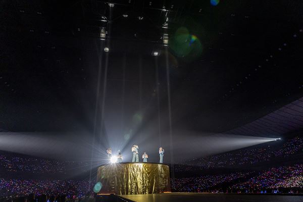 大バズりのM!LKがコンサートツアーを完走　「この景色を当たり前と思わずに前に進んでいきたい」『M!LK CONCERT TOUR 2025「M!X」』ライブレポート