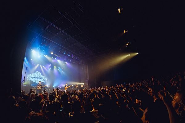 『FM802 MINAMI WHEEL 2025』7年ぶりにミナホのステージに登場したSaucy Dogのライブをレポート【オフィシャルレポート】