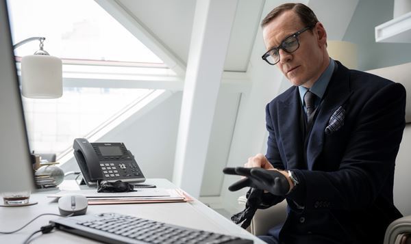 『ブラックバッグ』マイケル・ファスベンダーが作品を語るインタビュー映像公開「主人公は孤独を好む人」