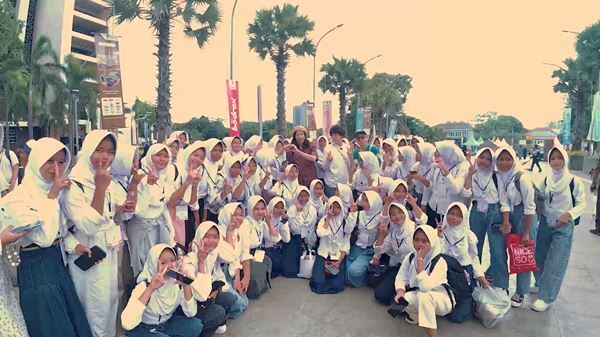 THE BAWDIES、5年ぶりに復活した『THE BAWDIES A GO-GO!! 』インドネシア編をBlu-ray化決定　数量限定販売の受付開始