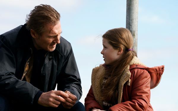 リーアム・ニーソンが敵を淡々と排除していく『プロフェッショナル』特報＆ポスター＆場面写真公開