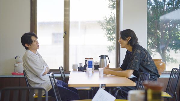 向井康二×ラウールのインタビューも！ 『旅するSnow Man / 完全版』第6話の場面写真公開