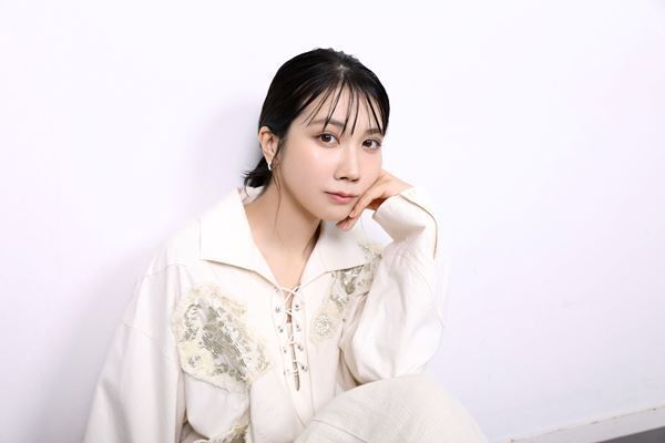 松本穂香、”やわらかな”先輩たちに囲まれる喜び『昭和から騒ぎ』