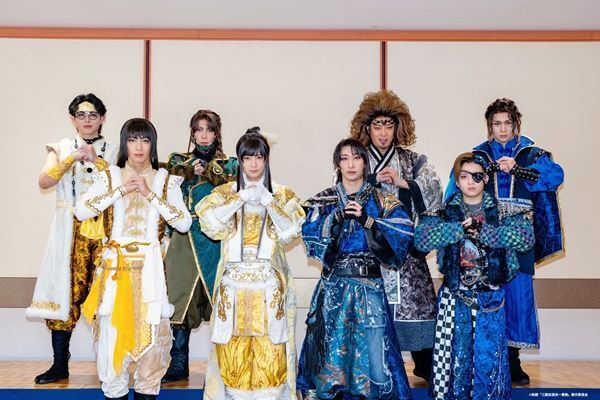 荒牧慶彦＆福澤侑、剣劇「三國志演技～曹魏」上演中　壮絶な対立劇から、歌・ダンス・ゲームの“お祭り騒ぎ”まで魅力満載